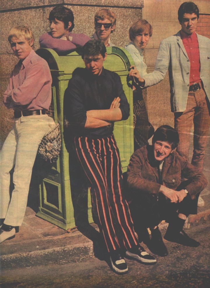 Clockwise from front: Ron Thomas, Mick Fletcher, Gary Laub, Tony Sinclair, Mel Wayne, Dave Mahoney and Phil Wainman